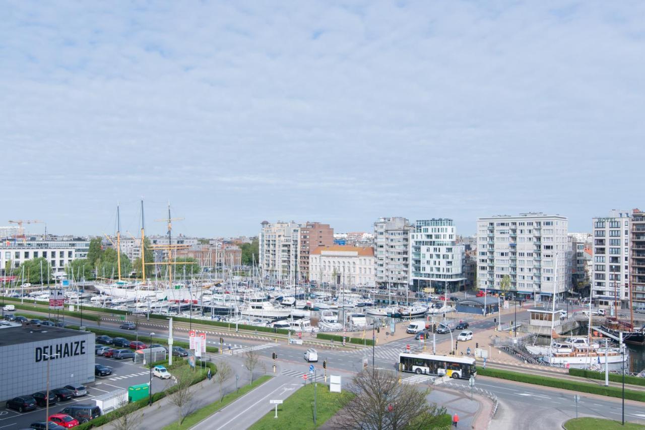 Zongericht Appartement Met Zicht Op De Jachthaven Ostende Exterior foto